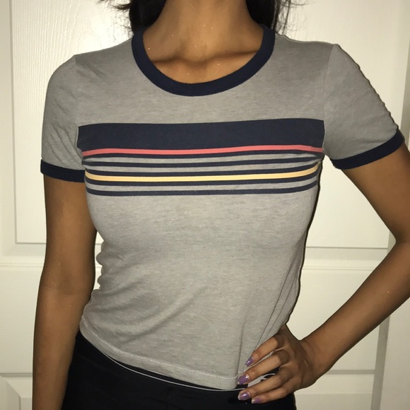 Hollister Tops - Hollister crop top